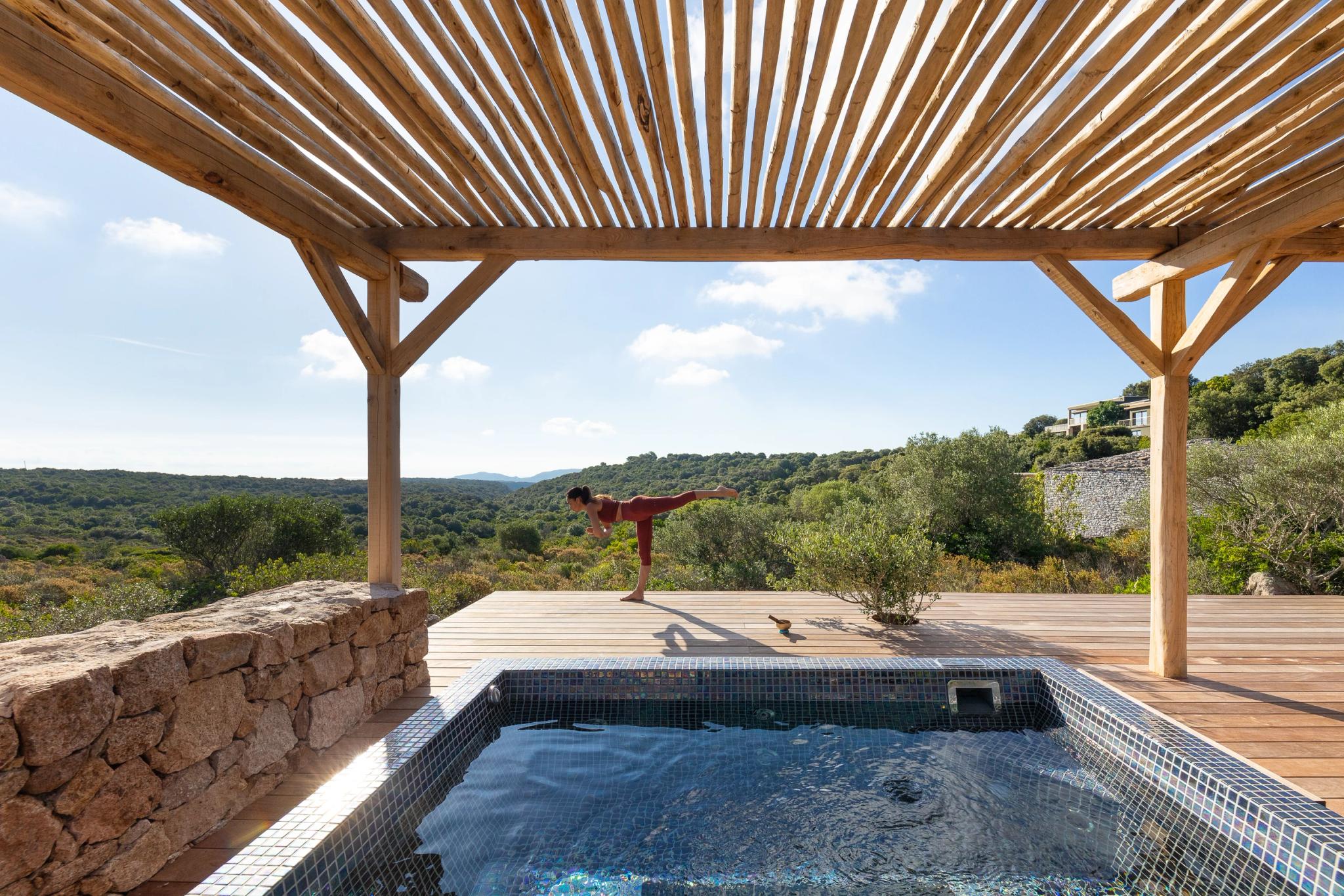 Piscine dans villa de luxe à Bonifacio