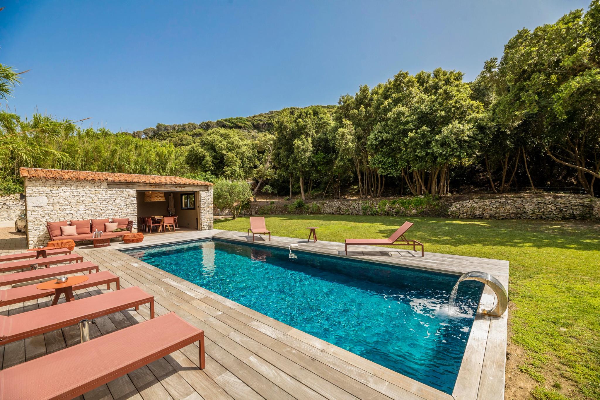 Location de villa de luxe avec piscine à Bonifacio