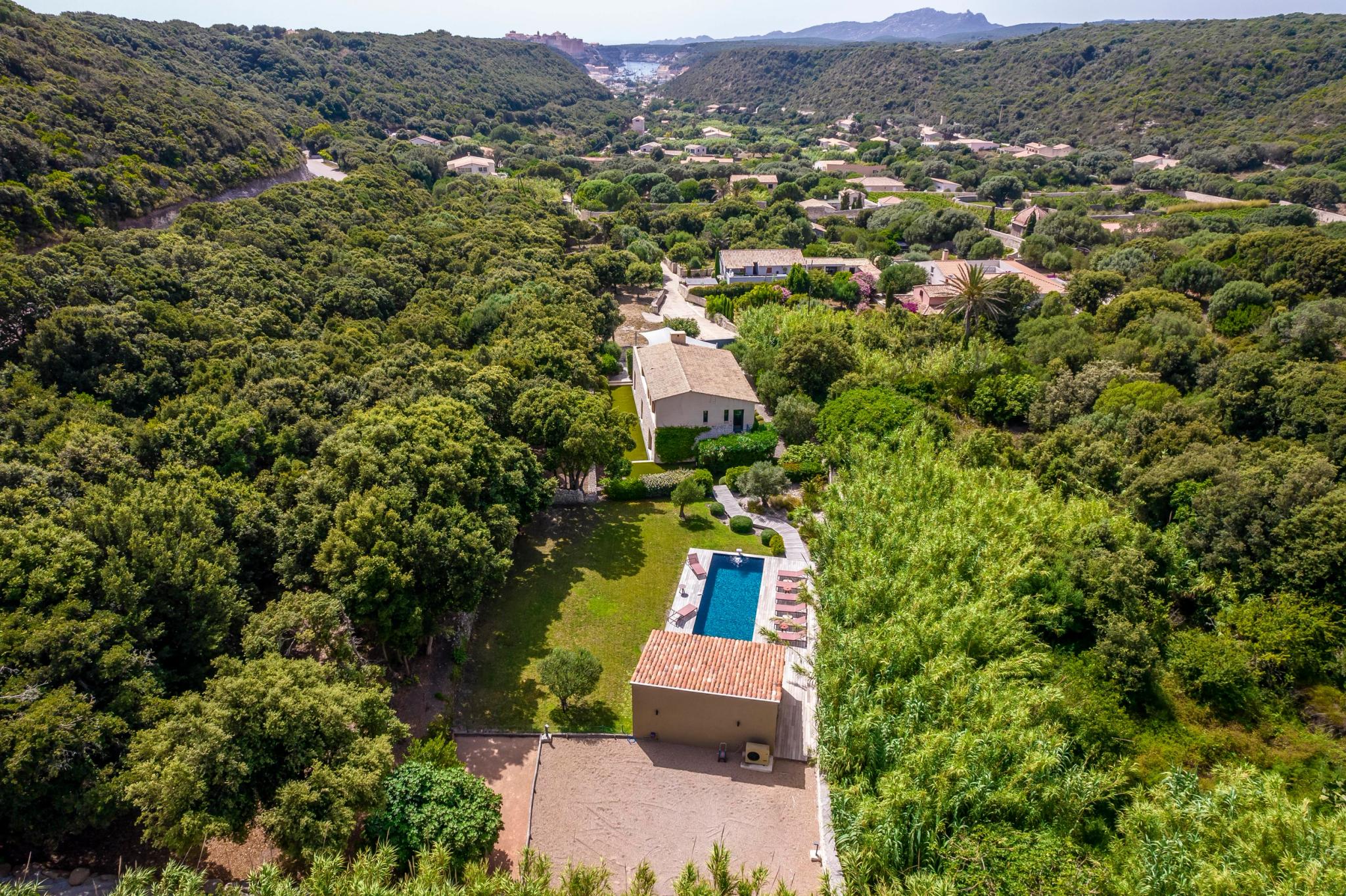 Location haut de gamme Villa du Couvent avec piscine