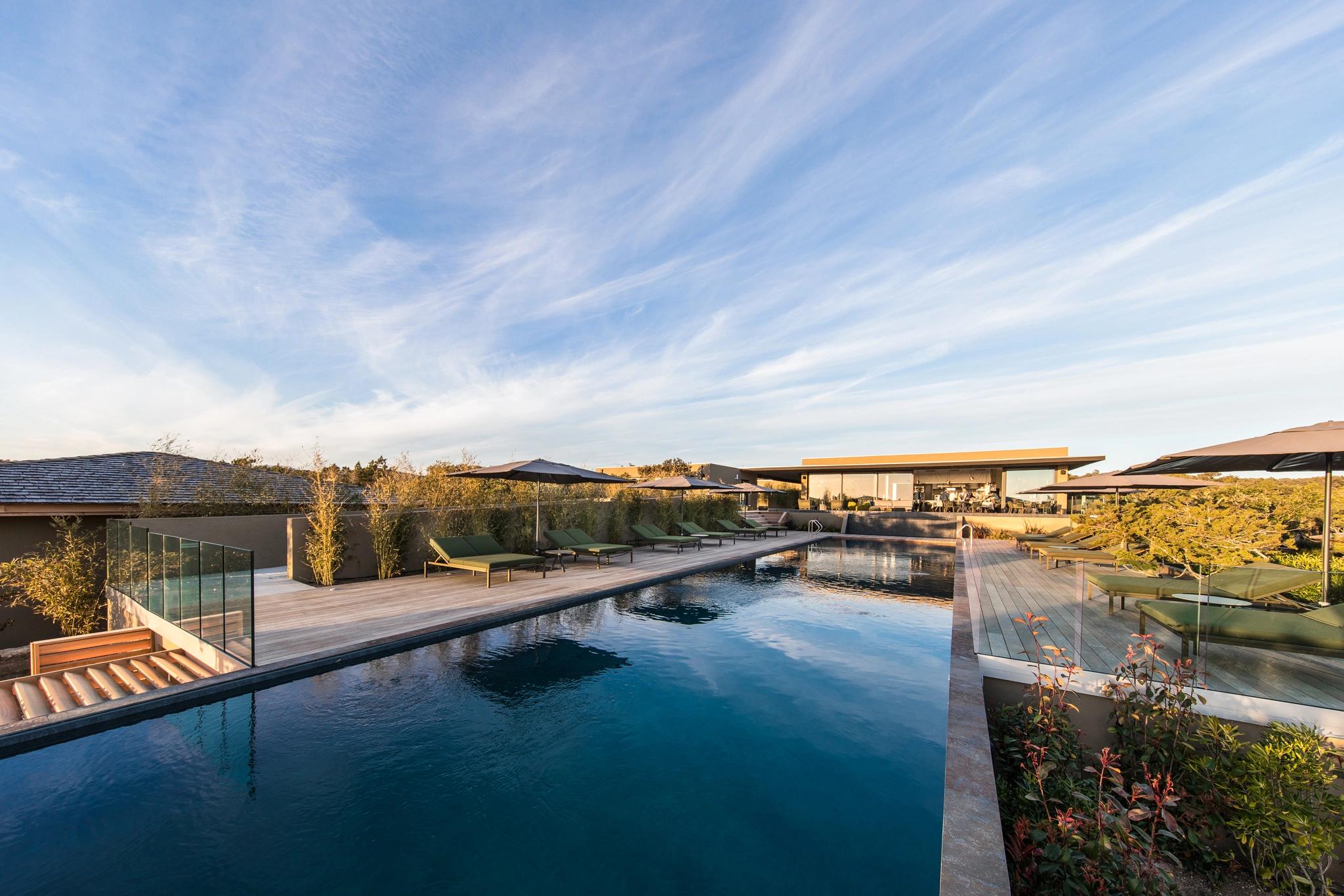 Hotel haut de gamme avec piscine en Corse-du-Sud
