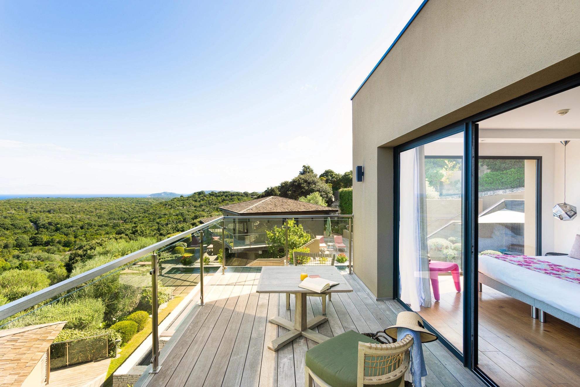 Location d'une suite de luxe au sein d'un hotel haut de gamme en Corse-du-Sud